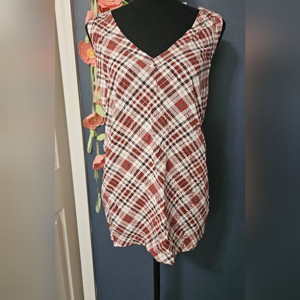 NWT Torrid Chalis Tank Plus Size 2X